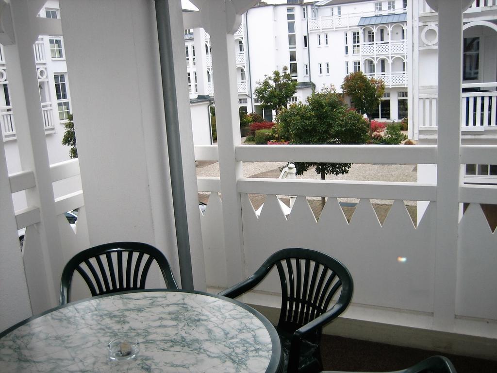 2 Raum Wohnung Morgensonne Mit Balkon Sellin  Extérieur photo
